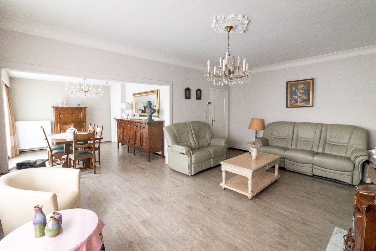 Ruime woning met veel mogelijkheden gelegen te Boekt 