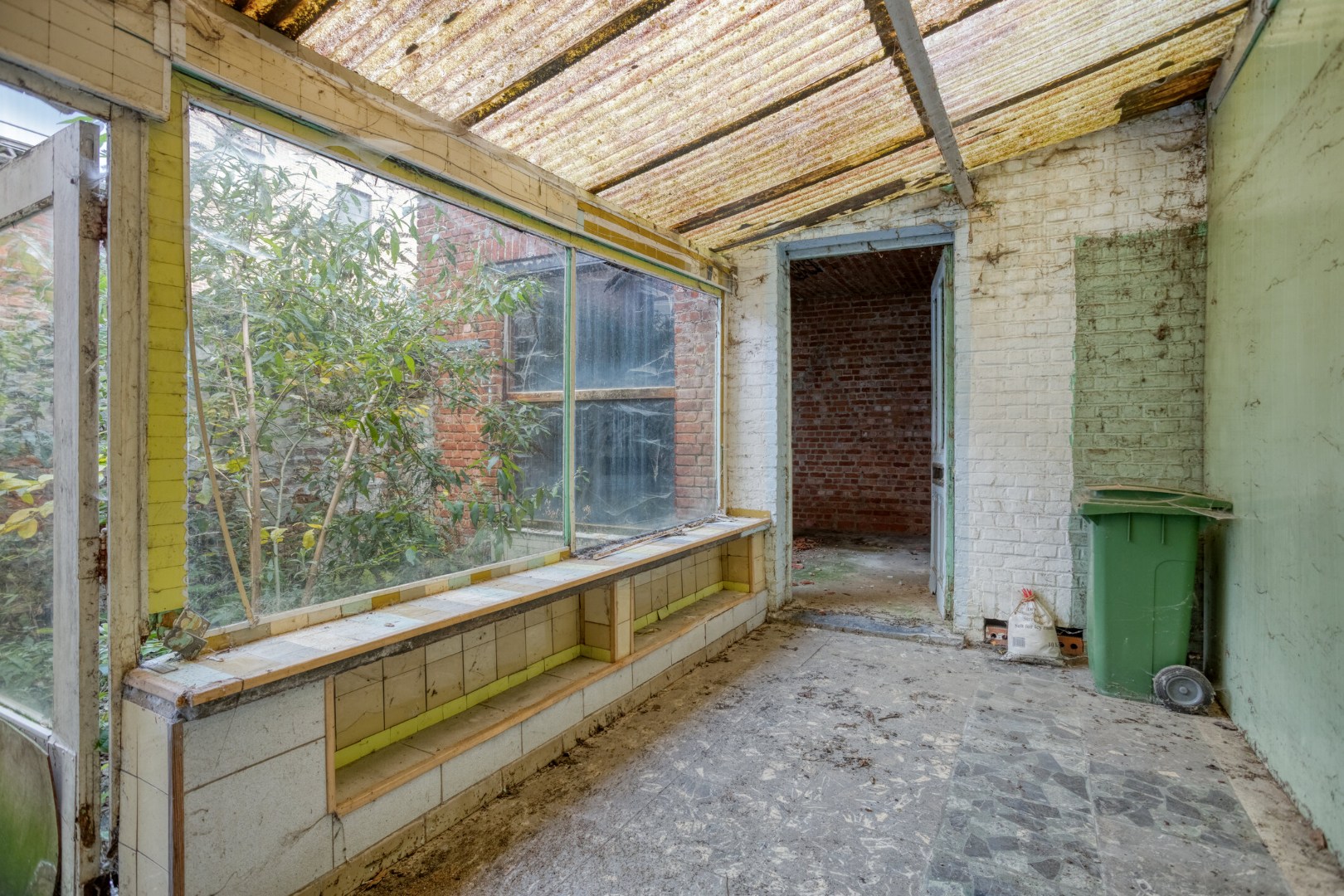 Ruime woning met 6 slaapkamers, tuin en bijgebouw in Kessel-Lo! – bewoonbare opp. 242 m² 