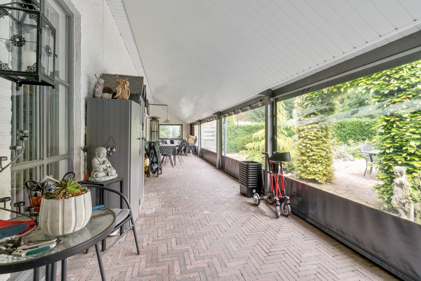 Ruime, zeer rustig gelegen woning op een perceel 29a90ca te Molenbeersel - een deelgemeente van Kinrooi! 