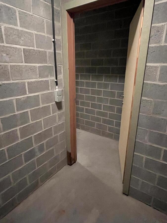 Modern, hoogwaardig 2-slpk-appartement mét ondergrondse staanplaats te Asper 