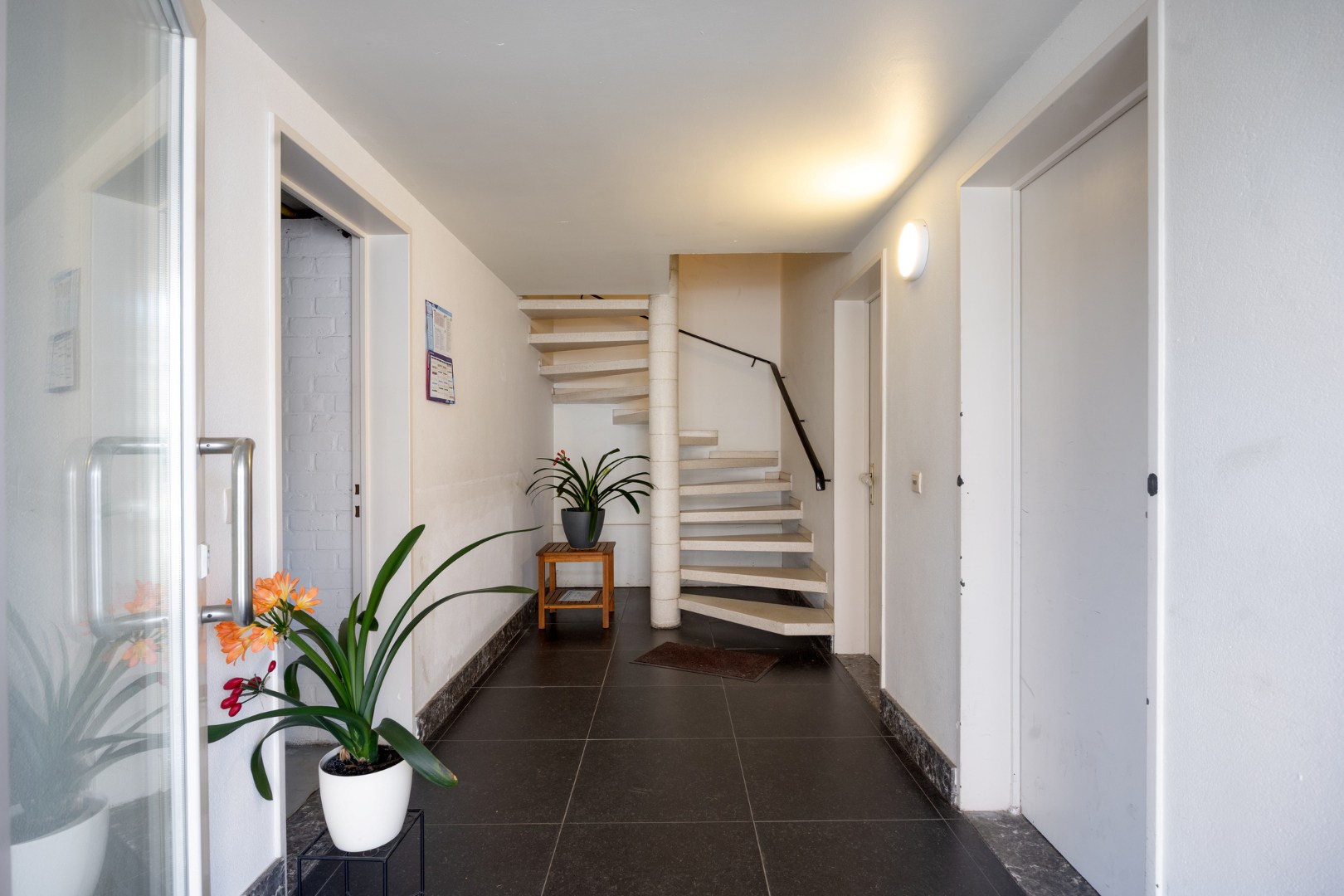 Rustig gelegen appartement met 2 slaapkamers, terras en kelder vlakbij Leuven - EPC 240kWh/m² - bewoonbare oppervlakte 70 m² 