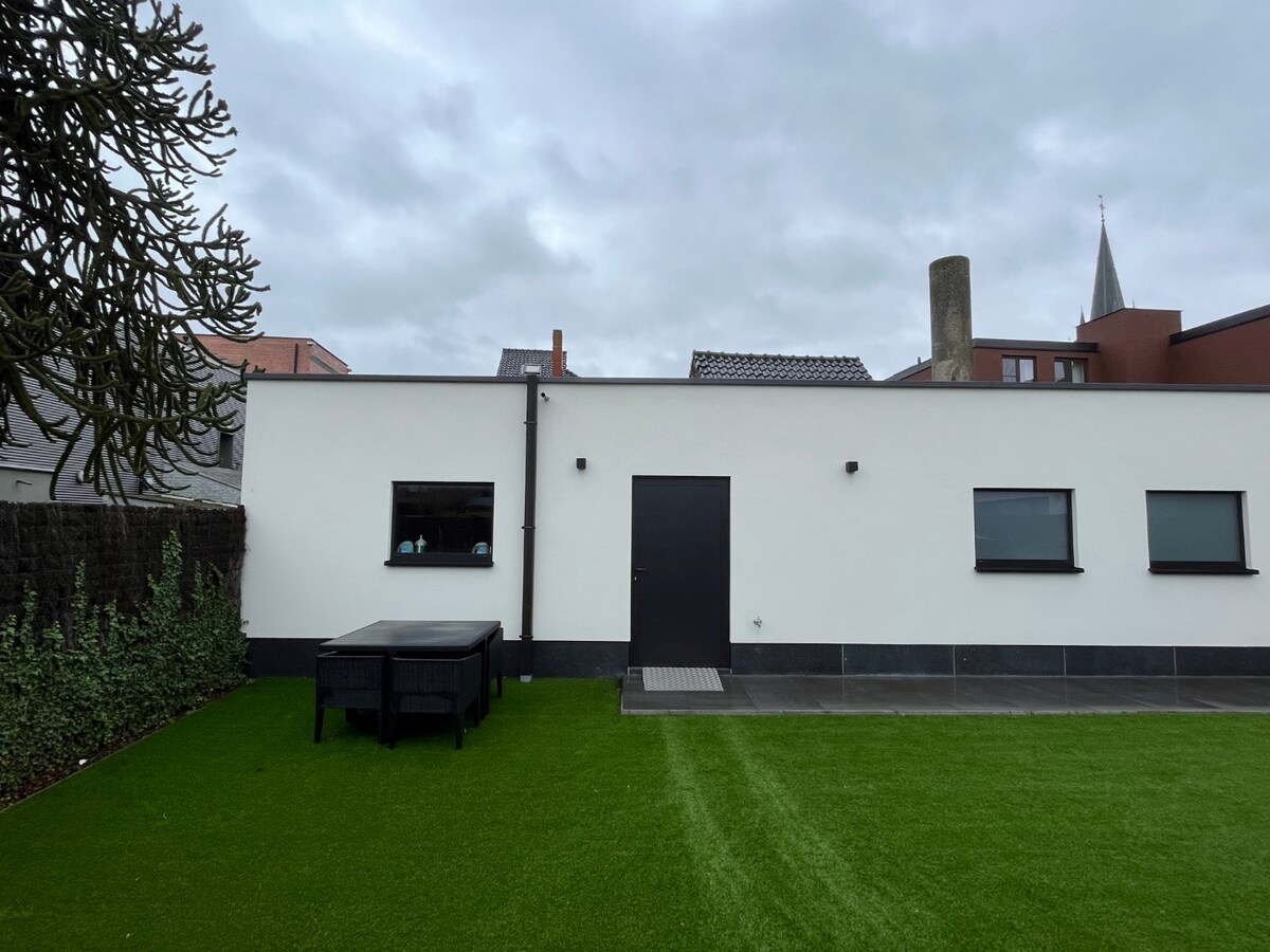 Energiezuinig, gelijkvloers 2-slpk-appartement 