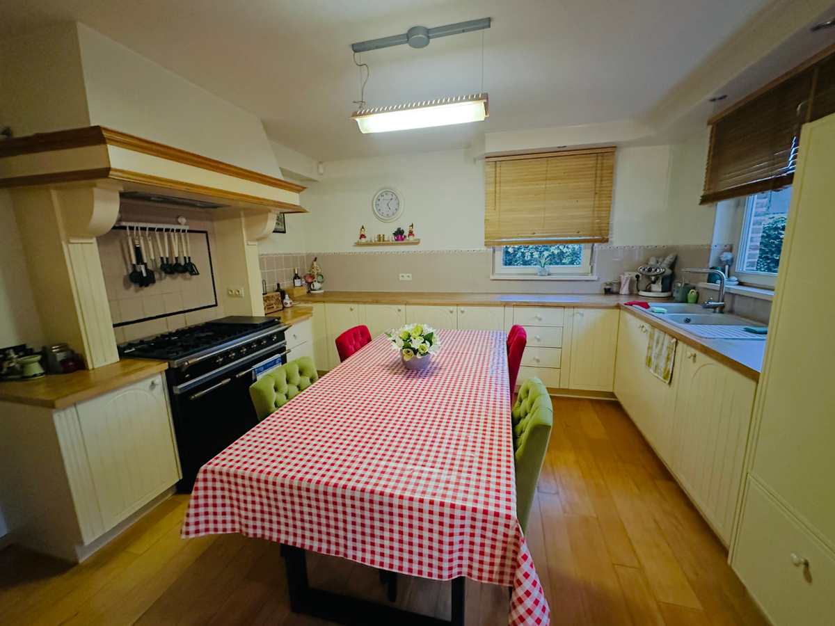 Pastorie te koop in Diepenbeek
