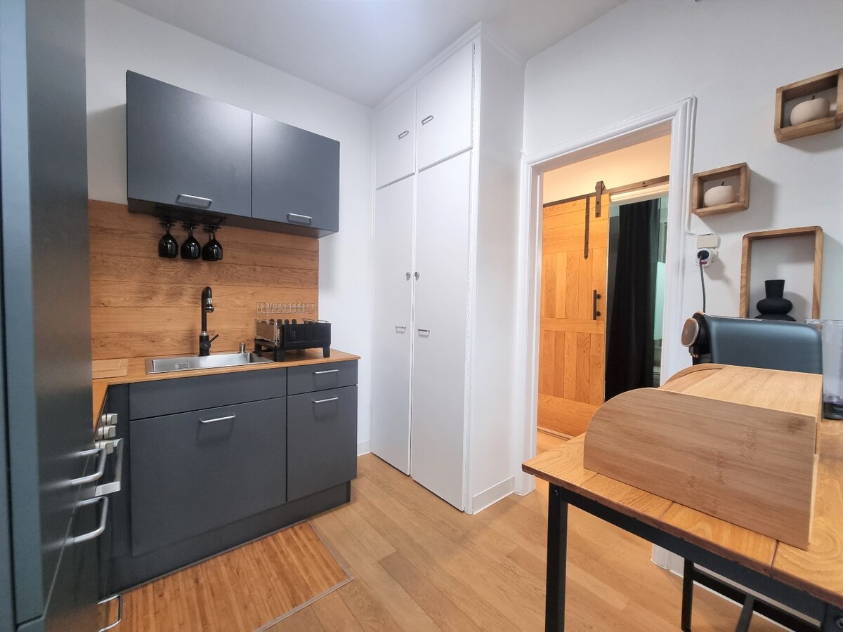 Zeer aangenaam, lichtrijk &amp; gezellig appartement te Blankenberge 