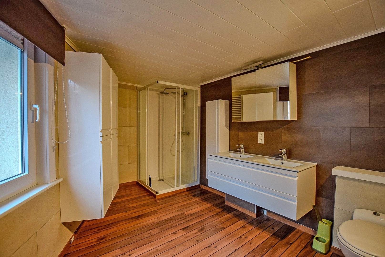 Ruim 2-slaapkamerappartement (97m²) gelegen in het centrum van De Panne. 