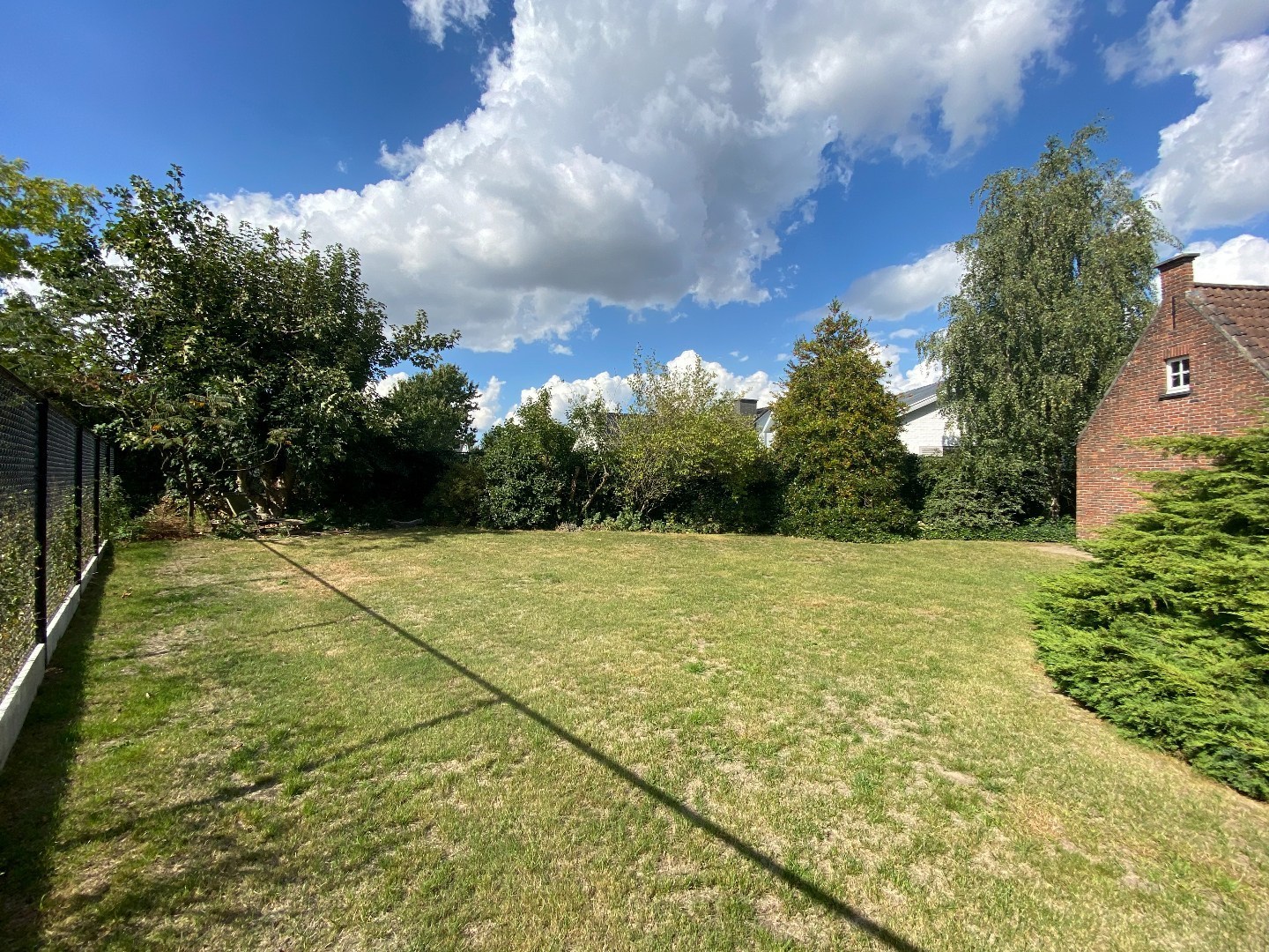 Charmante landelijke villa op een toplocatie in Waregem! 