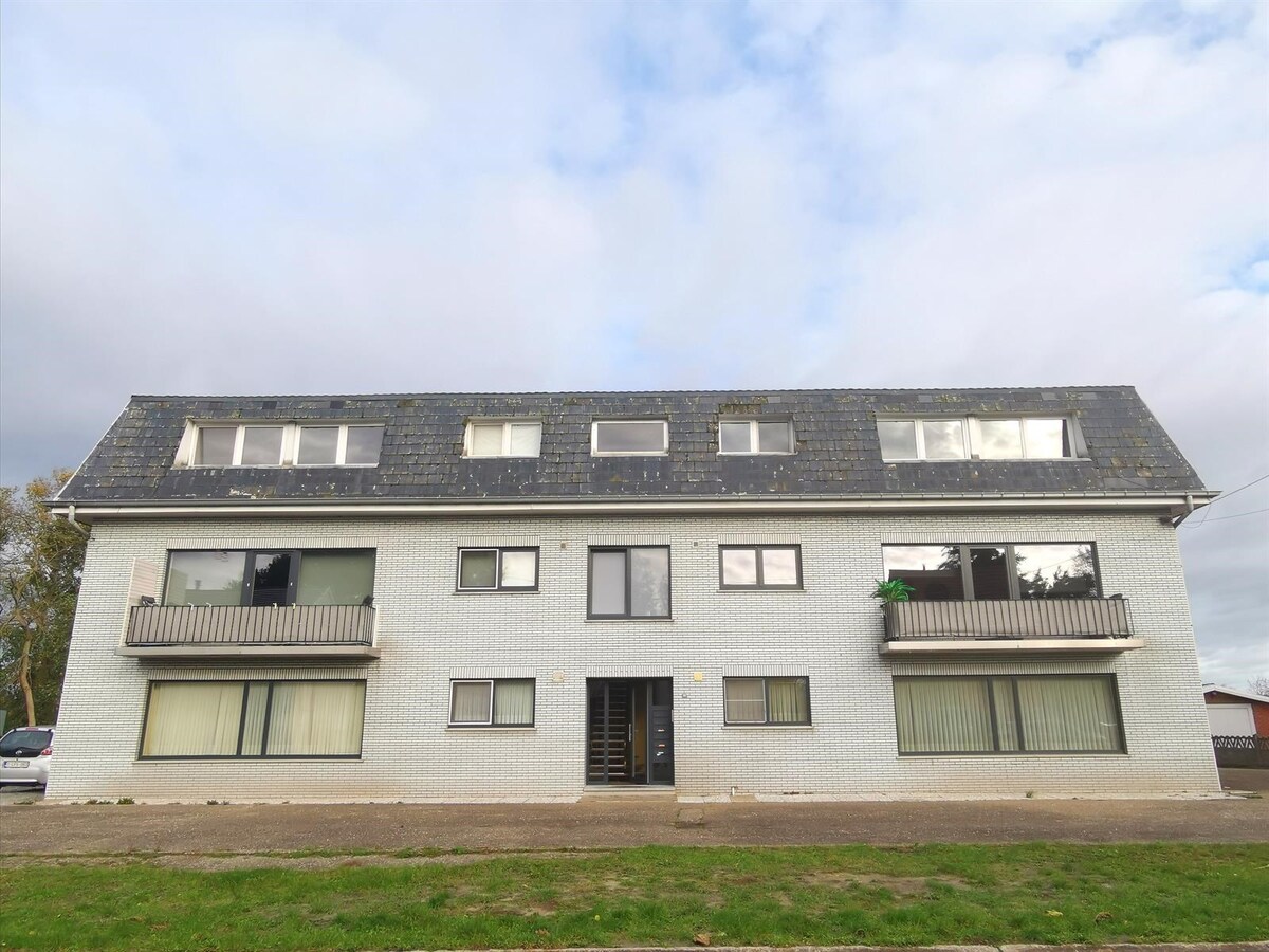 GUNSTIG GELEGEN 2-SLAAPKAMER APPARTEMENT TE LEOPOLDSBURG. 