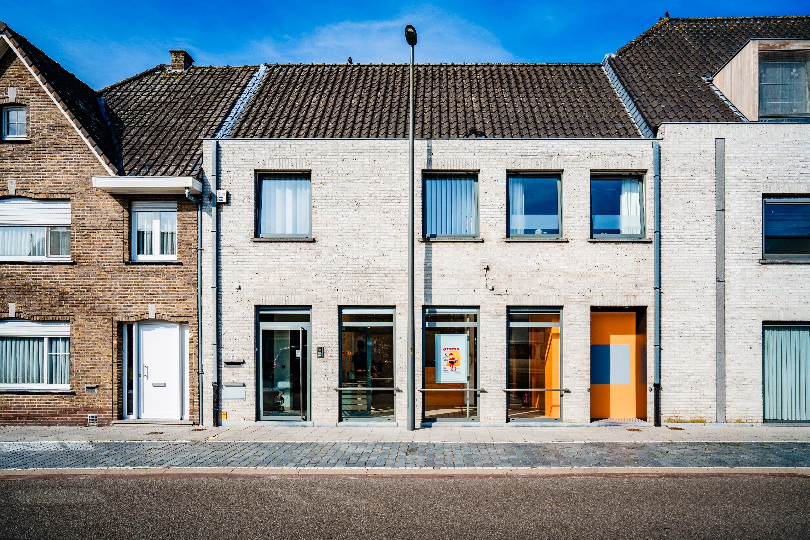 Ruim duplex appartement (203m²) met 4 slpks en garage te Kaprijke 