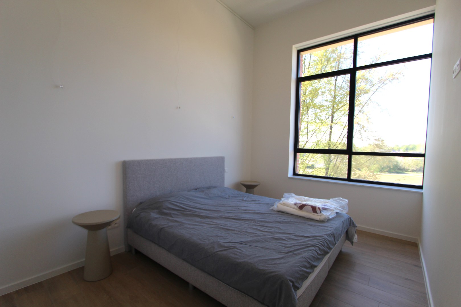 GEMEUBELD APPARTEMENT MET TERRAS - AMBIORIXSITE 