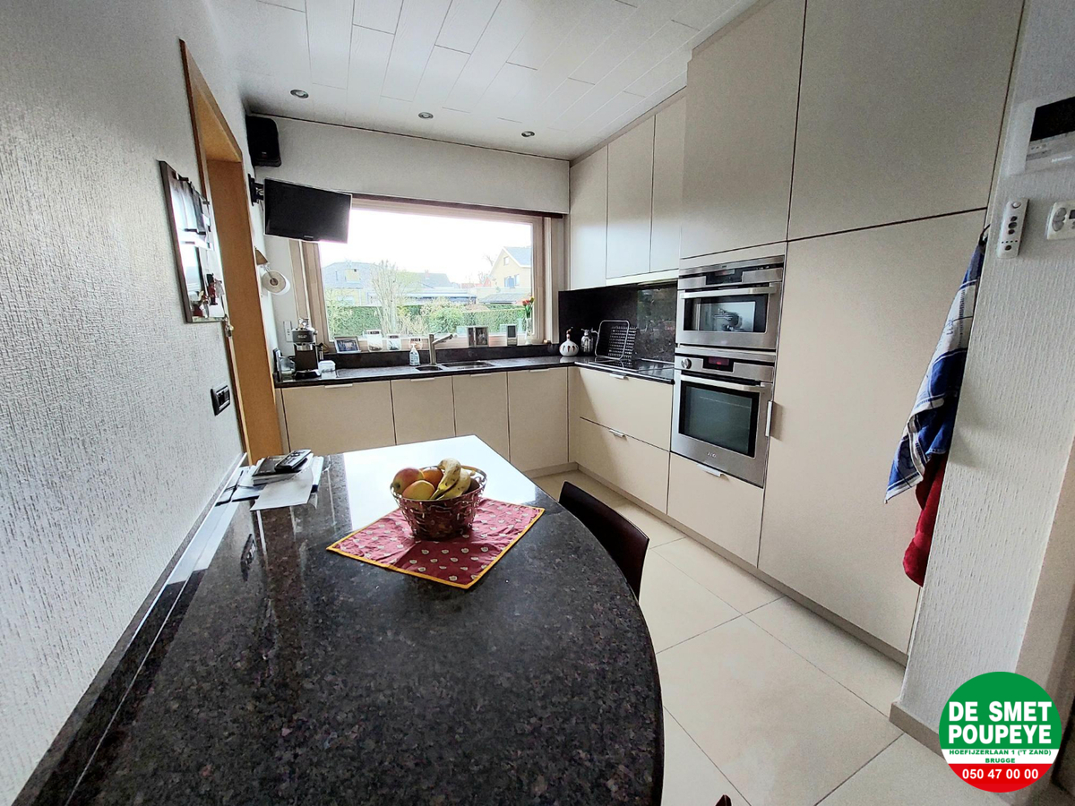 Rustig gelegen hoekwoning 