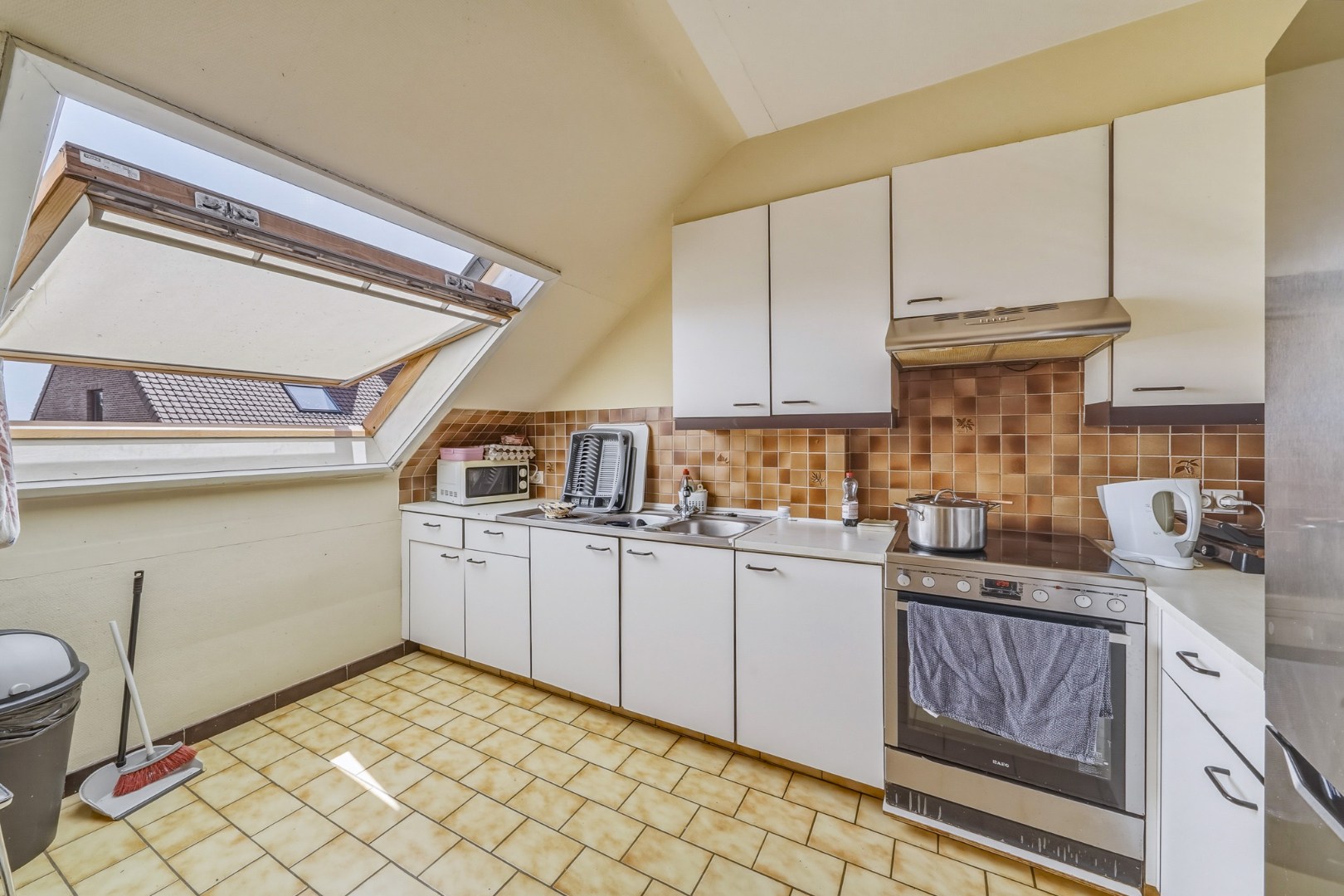 Interessant opbrengsteigendom met 3 appartementen in Oudenburg 
