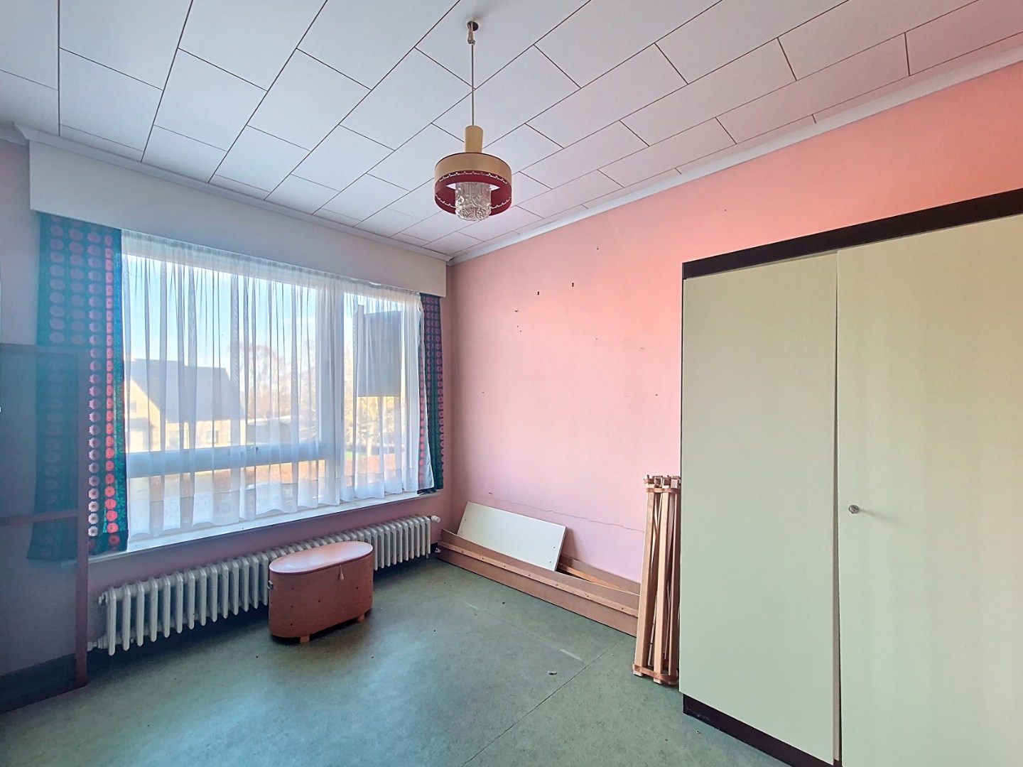 Halfopen woning met 4 slpk 