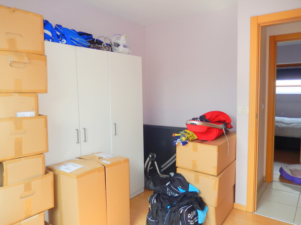 Recente rijwoning met garagebox te huur te Zandvoorde 