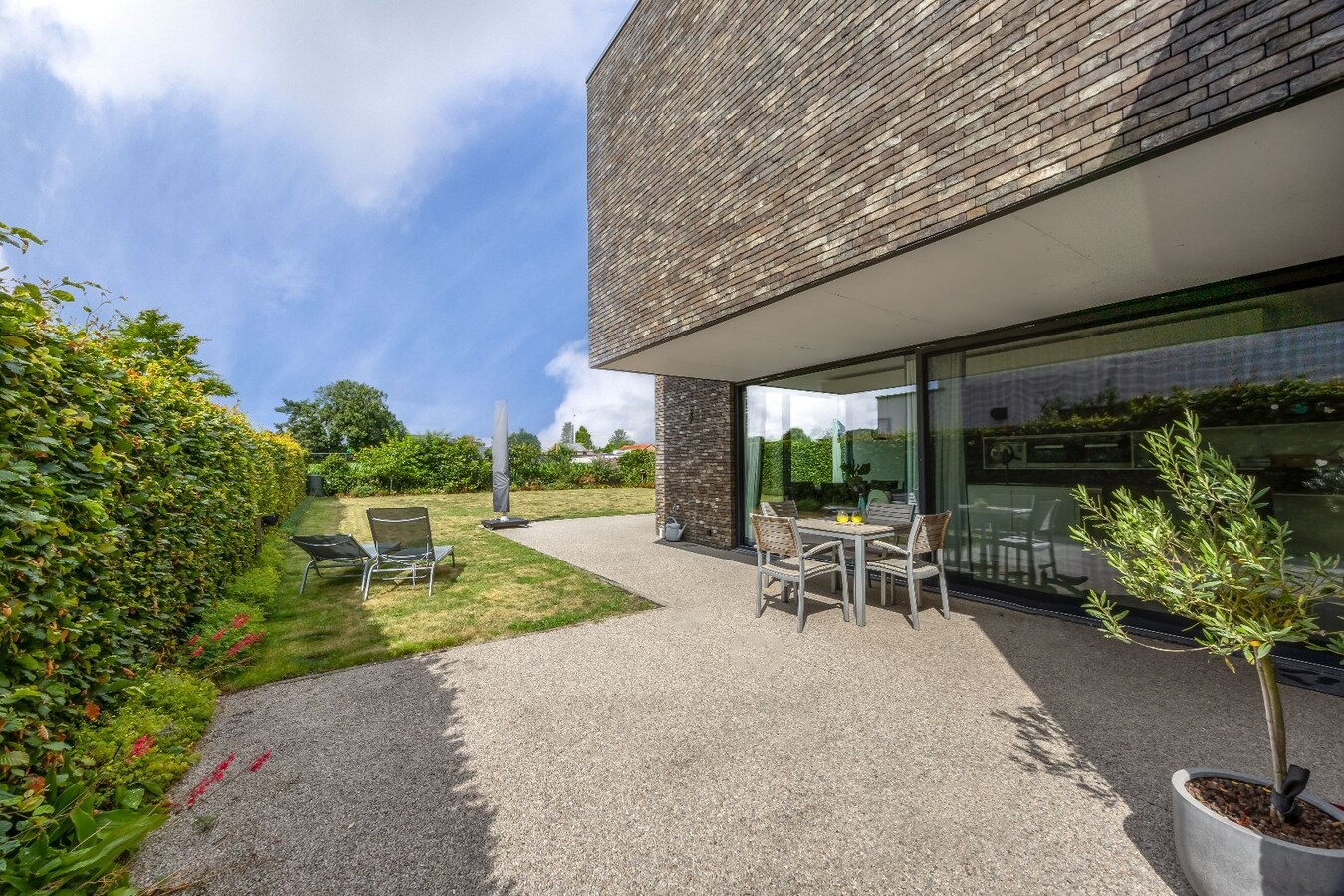 Prachtige, energiezuinige woning met 3 slaapkamers op rustige locatie te Zoersel 