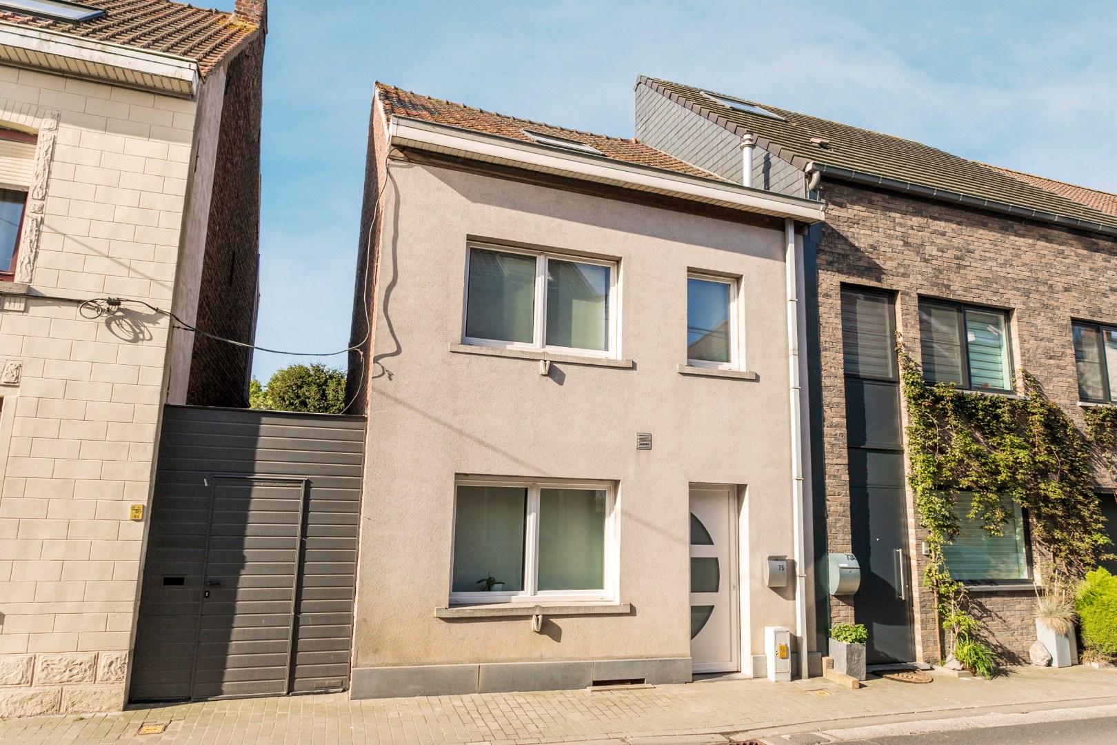 Instapklare woning met 3 slpk. , tuin en terras te Lembeek 