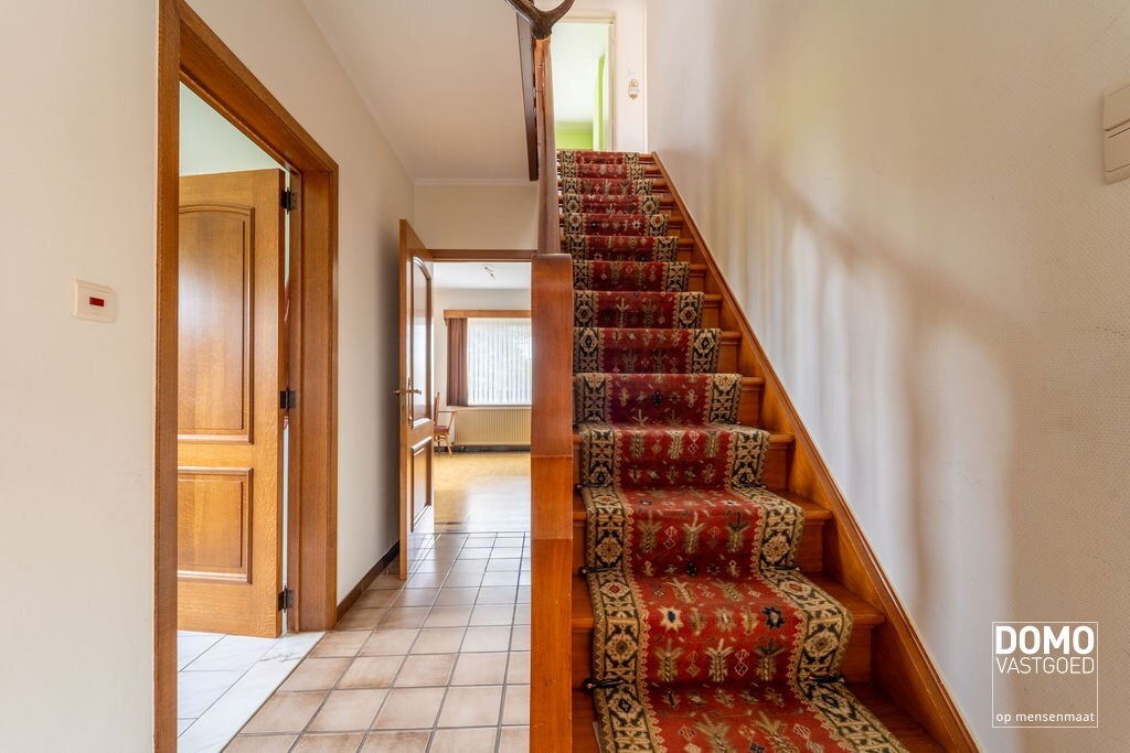 UNIEKE WONING MET 2 RUIME LOODSEN OP PERCEEL VAN 58A49CA 