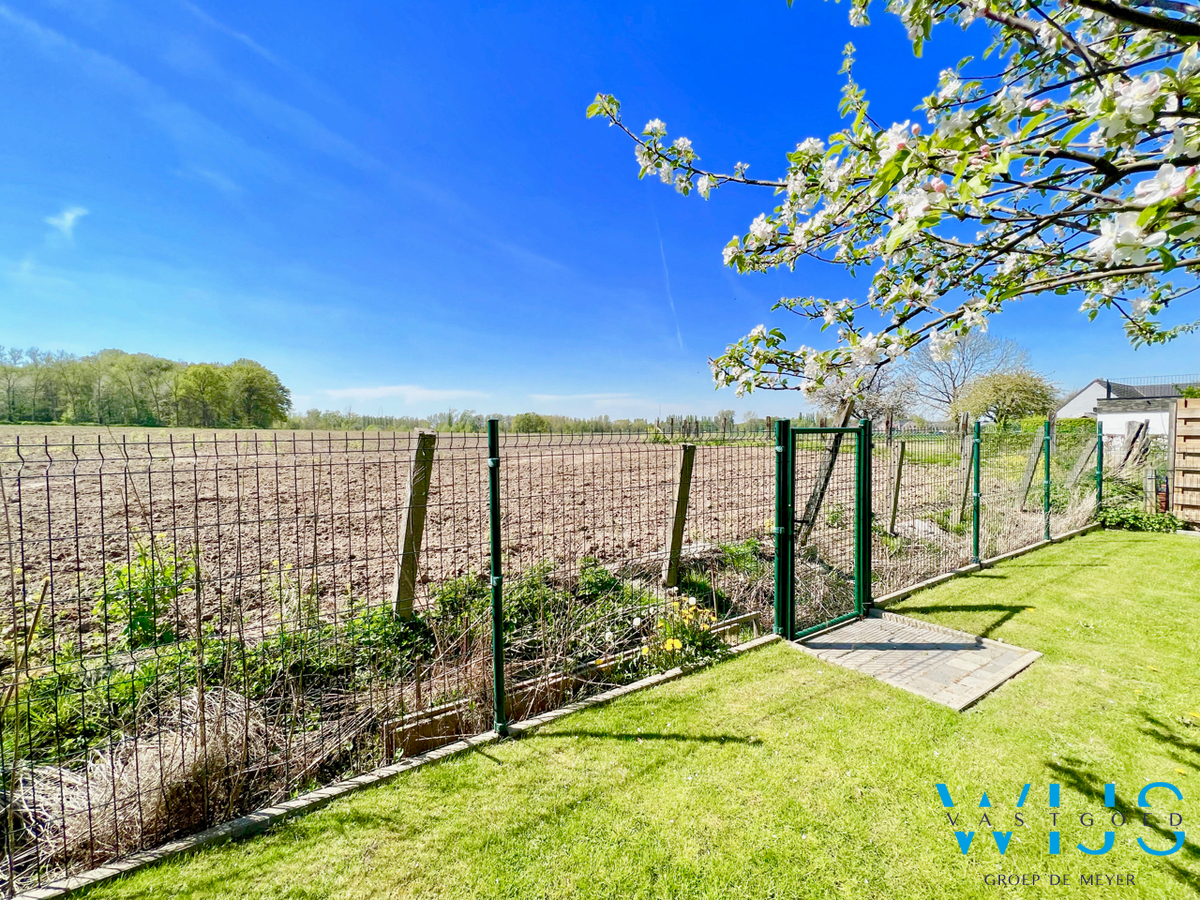 Tof woonhuis op een leuk perceel te MERELBEKE ! 