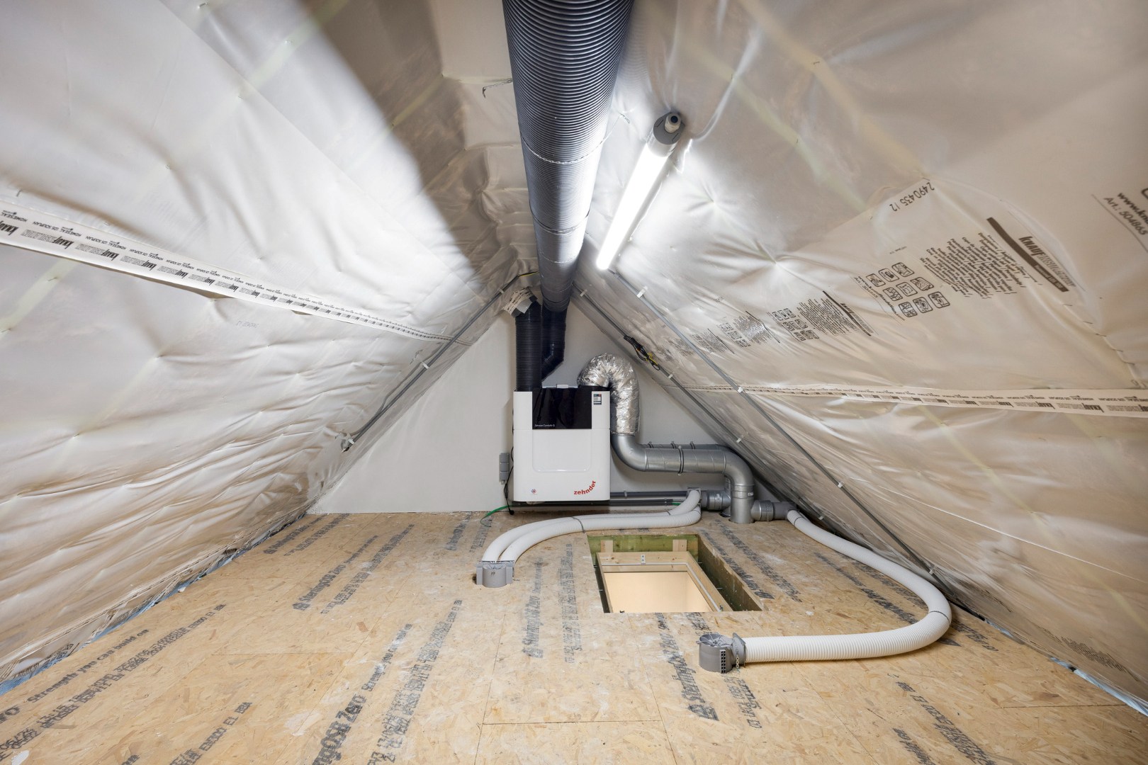 Energiezuinige nieuwbouwwoning met 5 slpk. en ruime stadstuin in het hart van Geel 