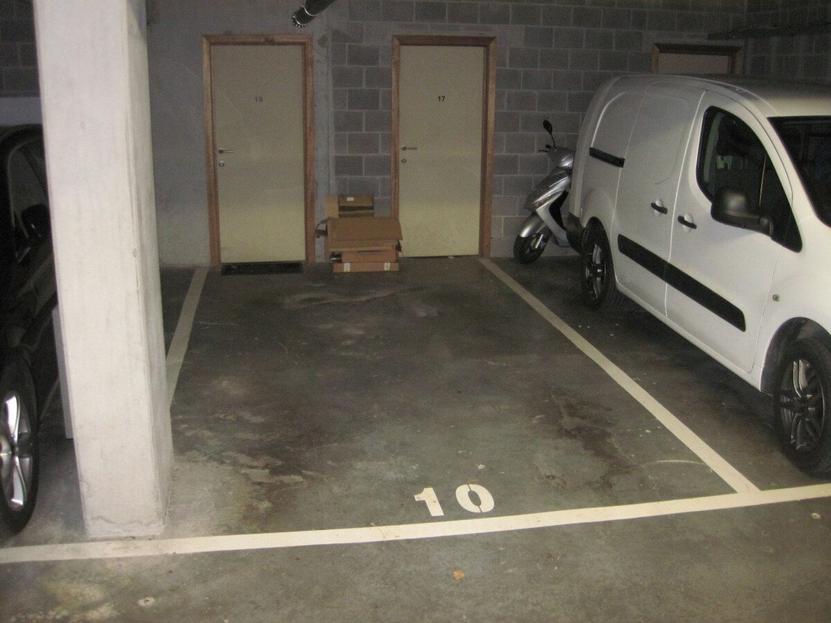 Hedendaags 2-slpk-appartement met groot terras 