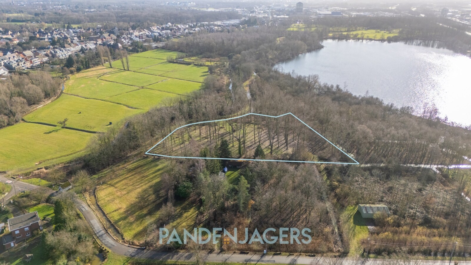 Uniek perceel weiland/bos van 10.110 m² te Battenbroek (Walem) 