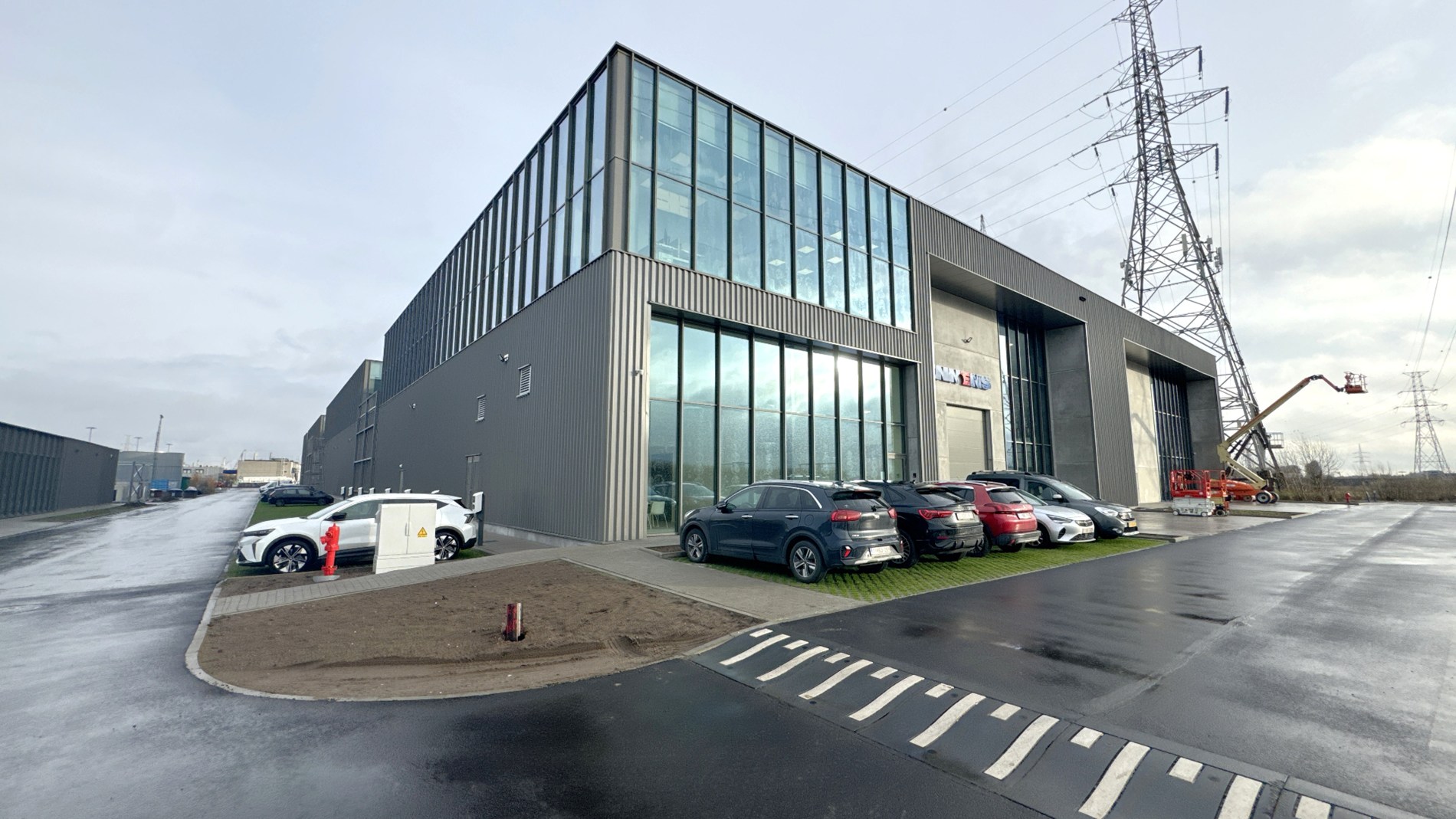 Nieuwbouw kantoor te huur aan E34 in Zwijndrecht