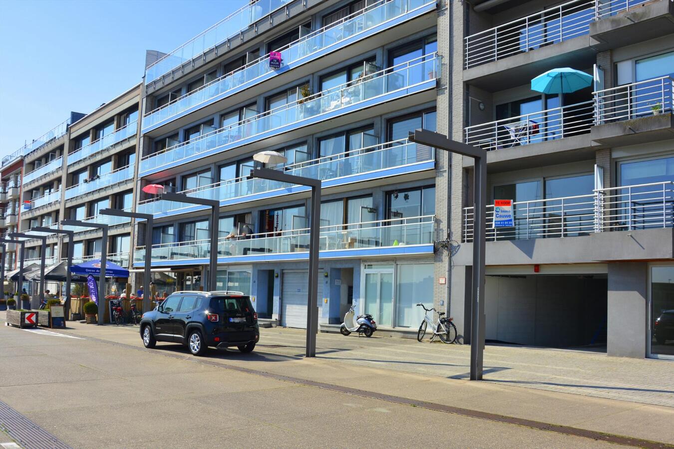 Vernieuwd appartement met zicht op jachthaven 