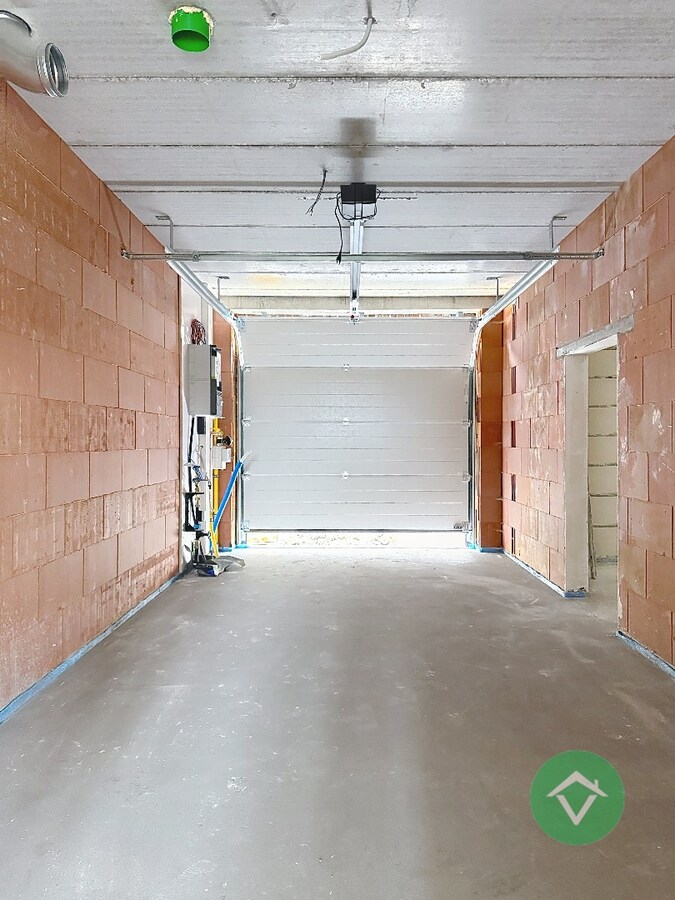 Nieuwbouwwoning met 4 slaapkamers en tuin te Koekelare 