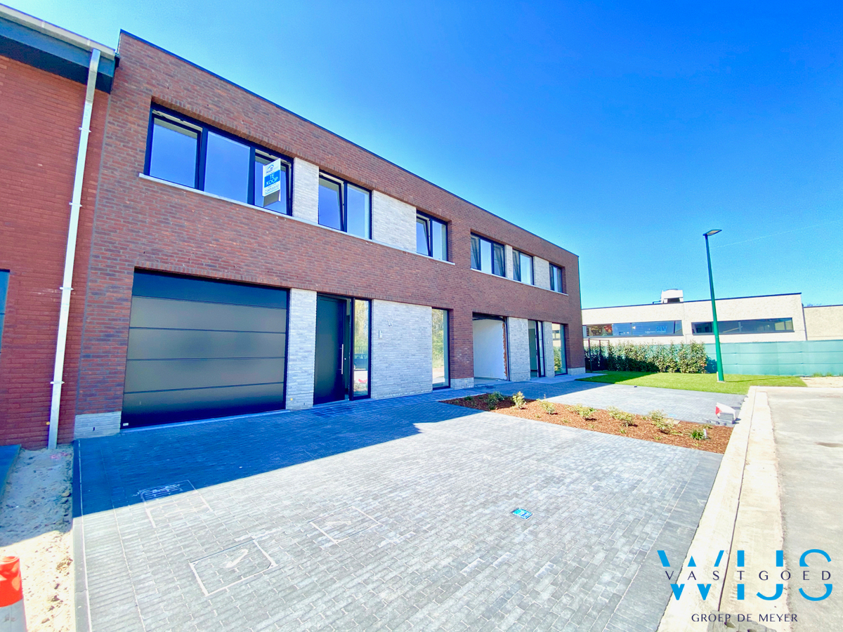 Tijdloze nieuwbouwwoning op TOPlocatie te ASSENEDE! 