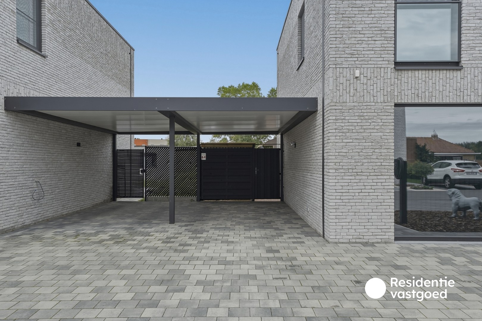 Energiezuinige halfopen recente woning met 3 slaapkamers in Oudenburg 