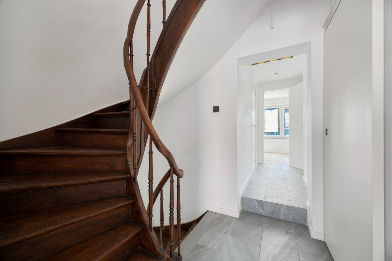 Gerenoveerde woning - 4 slaapkamers 
