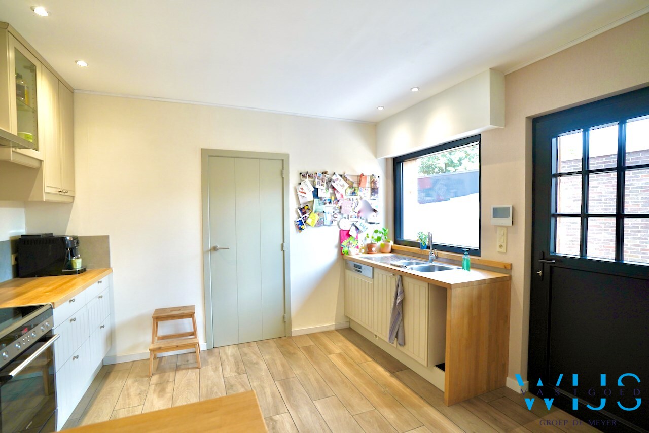 Instapklare woning op 4.152m² te Doornzele ! 