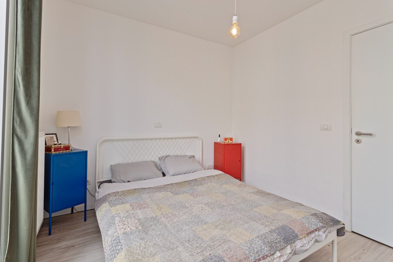 Instapklaar tweeslaapkamerappartement aan de Schelde 