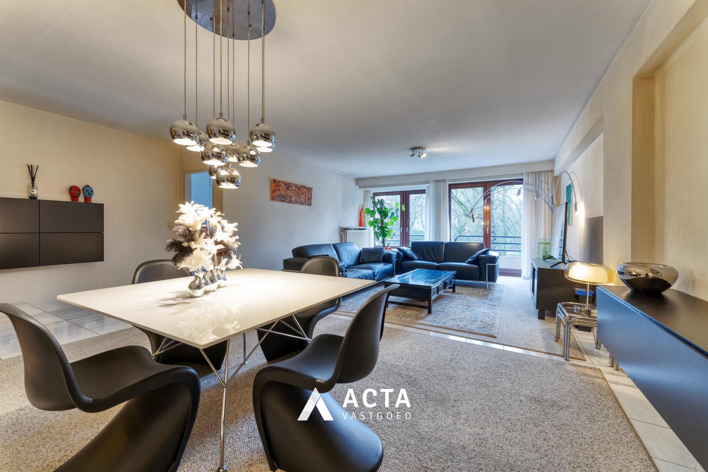 Ruim appartement aan het Leopoldpark in Oostende 