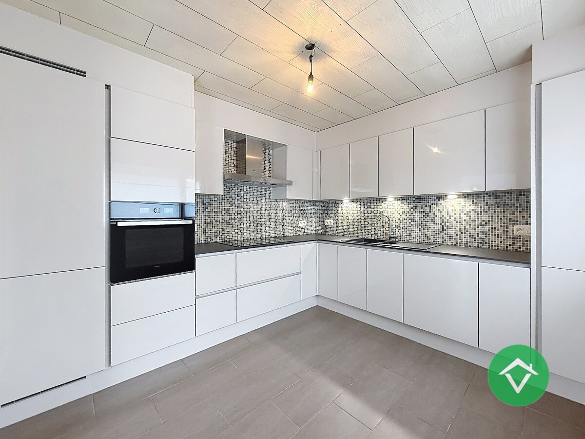 Instapklare woning met 3 slaapkamers en garage te Koekelare 