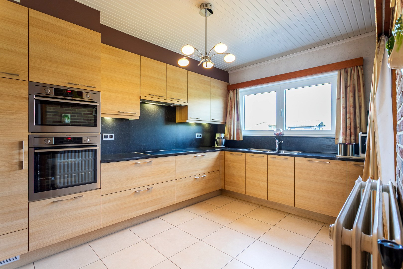 Energiezuinige woning (EPC B) met 3 slpk en tuin te Halle 
