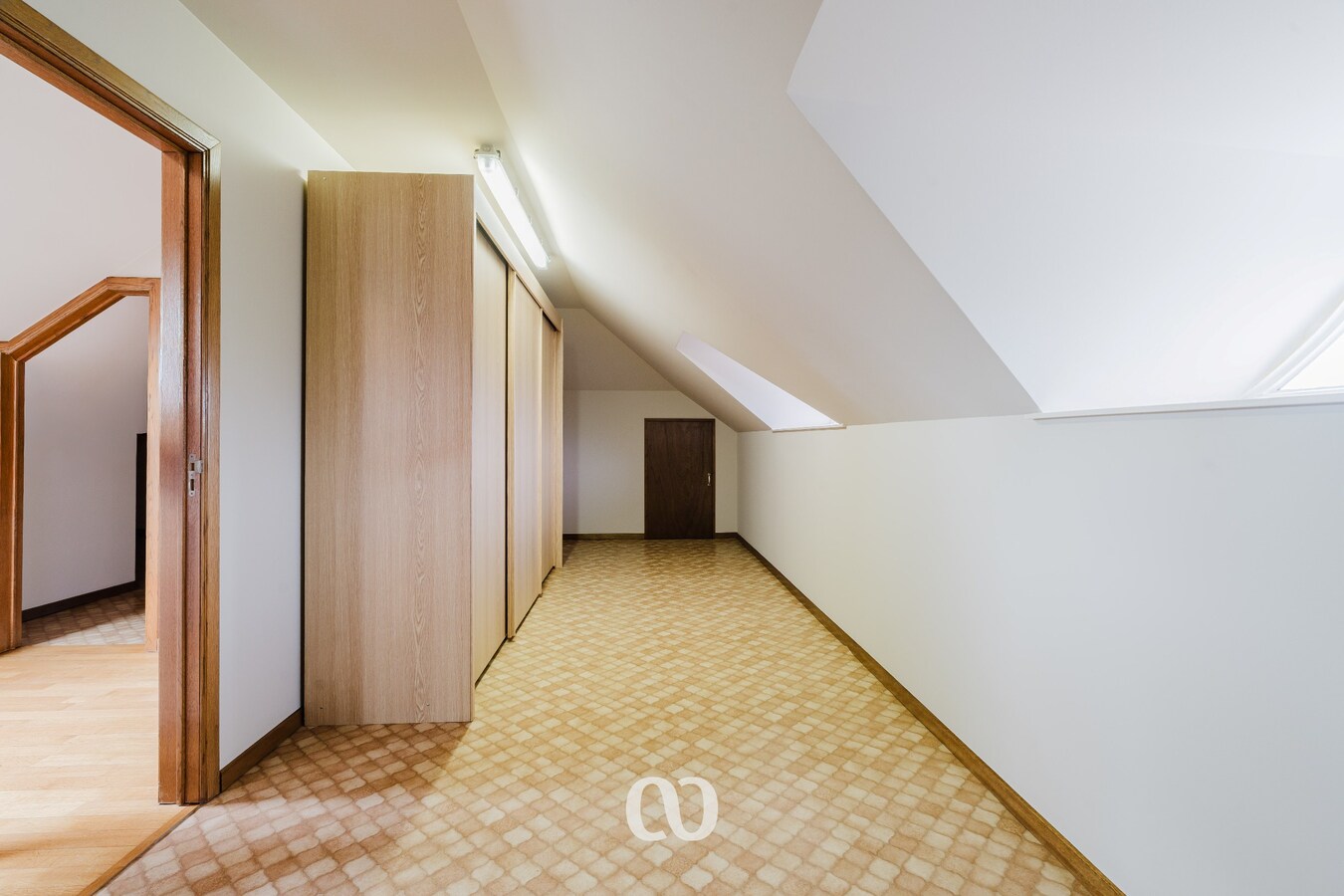 Prachtig onderhouden villa op meer dan 2.000 m² in Kaster 