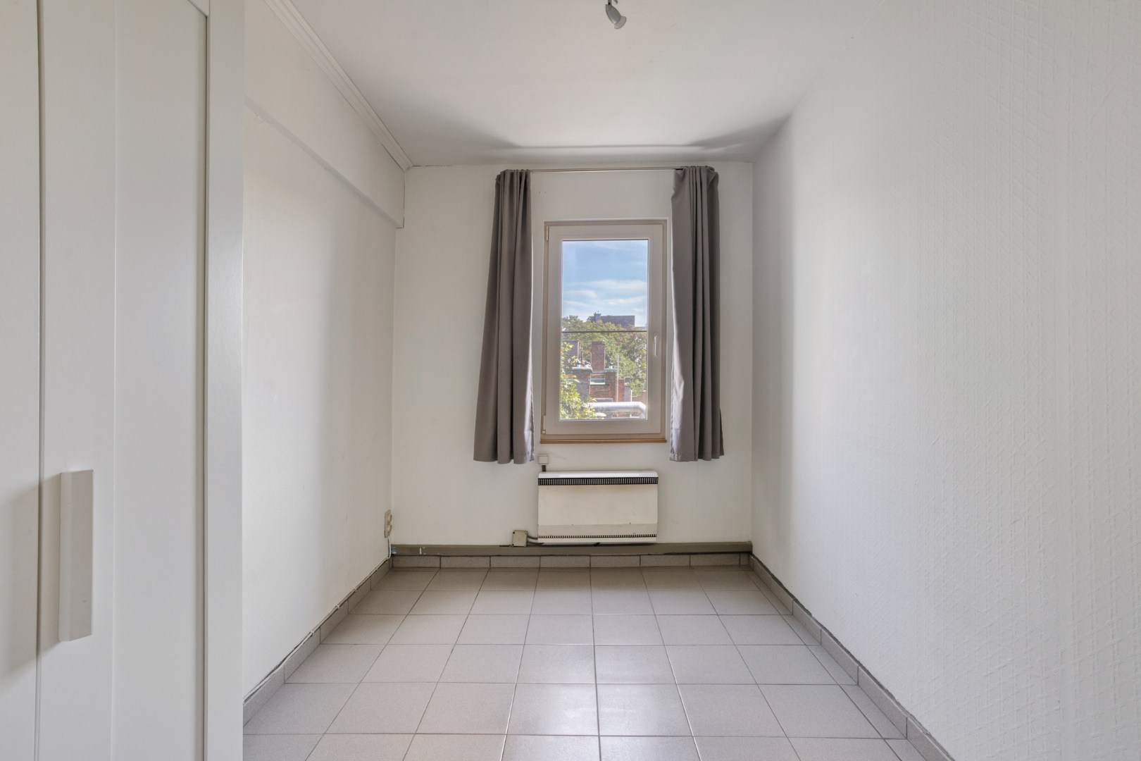 Centraal gelegen appartement met 2 slaapkamers en groot terras in Leuven 