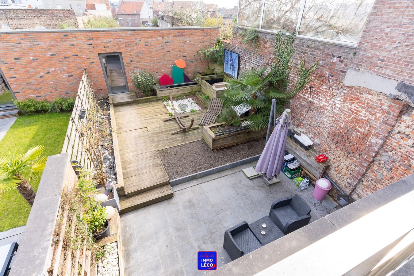 Maison rénovée avec jardin et garage, beaux volumes ! 