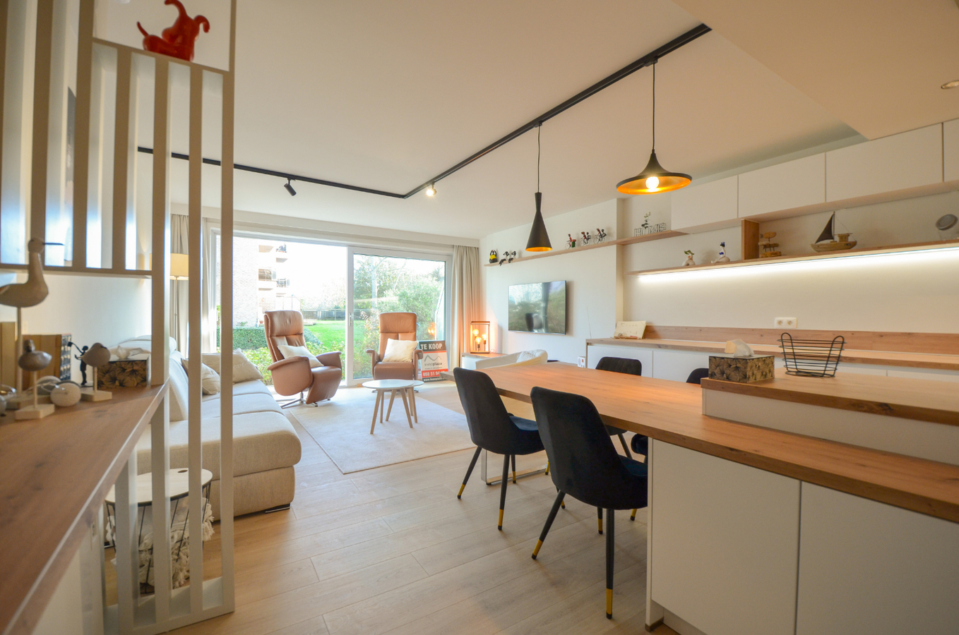 Appartement au rez-de-chaussée avec terasse ensolleilée dans la résidence 'Sunset II' ! 