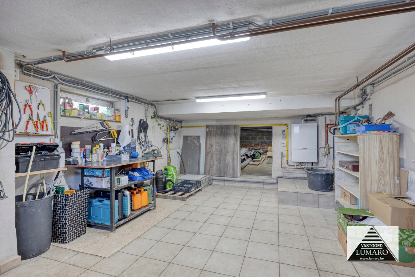 Mooi gelegen vrijstaande woning met 2 slaapkamers, garage, tuin. 