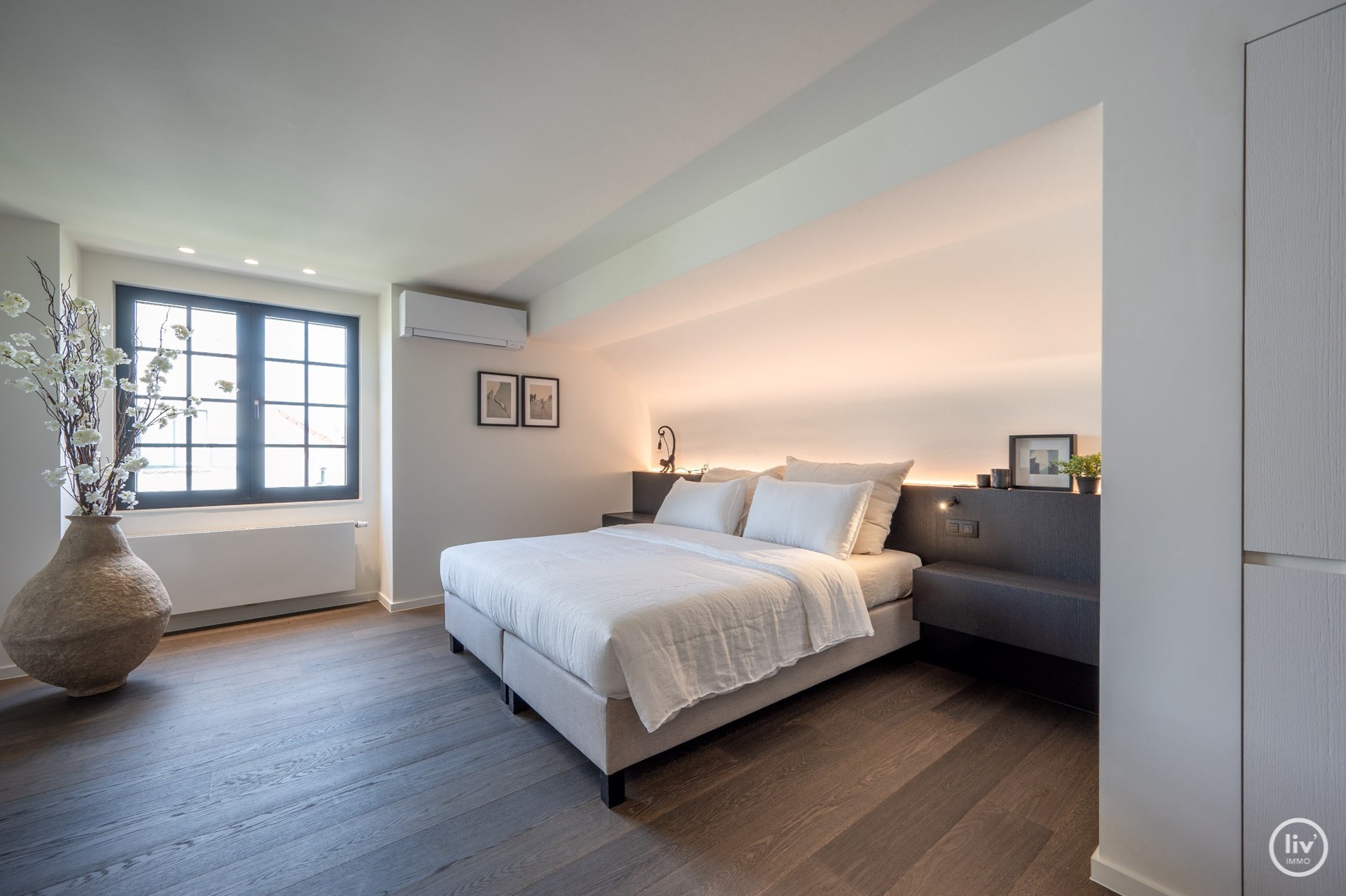 Belle villa individuelle, située au calme en bordure du Zoute, actuellement en rénovation. 