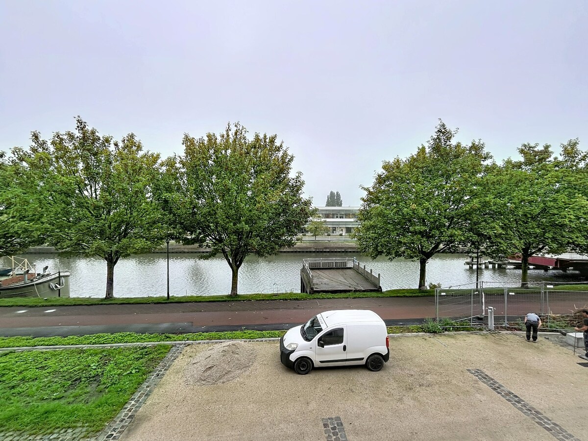 Nieuwbouwappartement met twee terrassen te Brugge! 