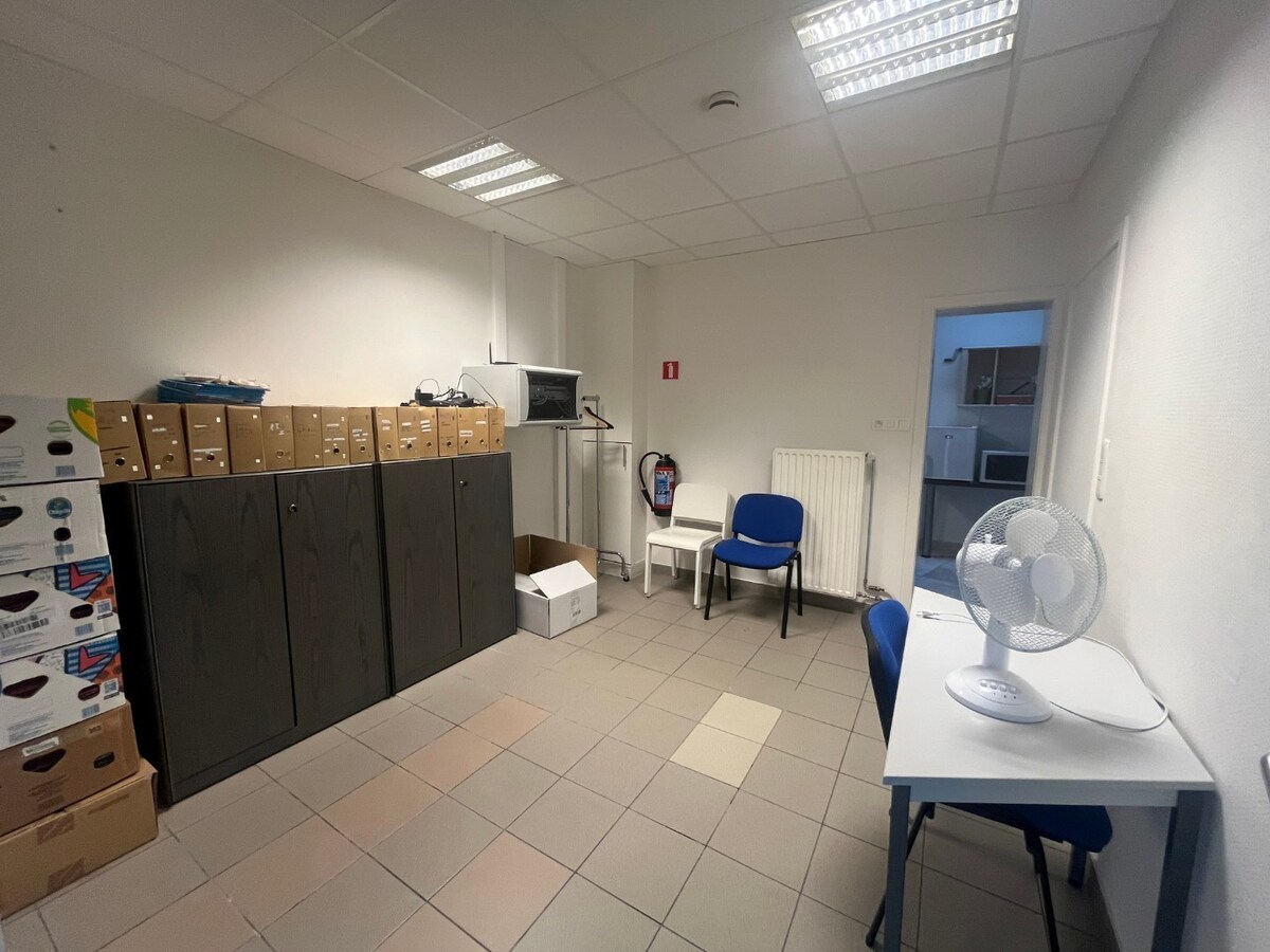 Kantoorruimte in hartje Asper 