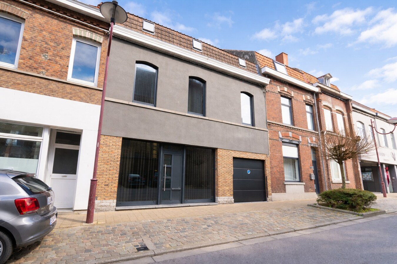 Magnifique double maison de Ville avec DOUBLE GARAGE et Jardin Aménagé 