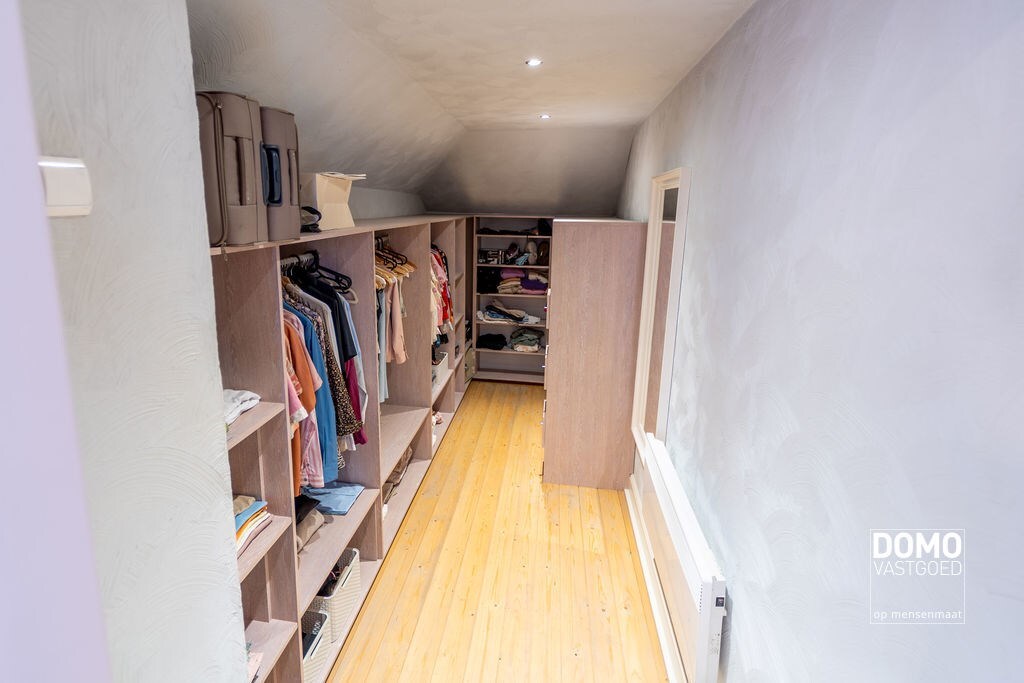 Ruime gerenoveerde woning met voldoende ruimte en tal van mogelijkheden 