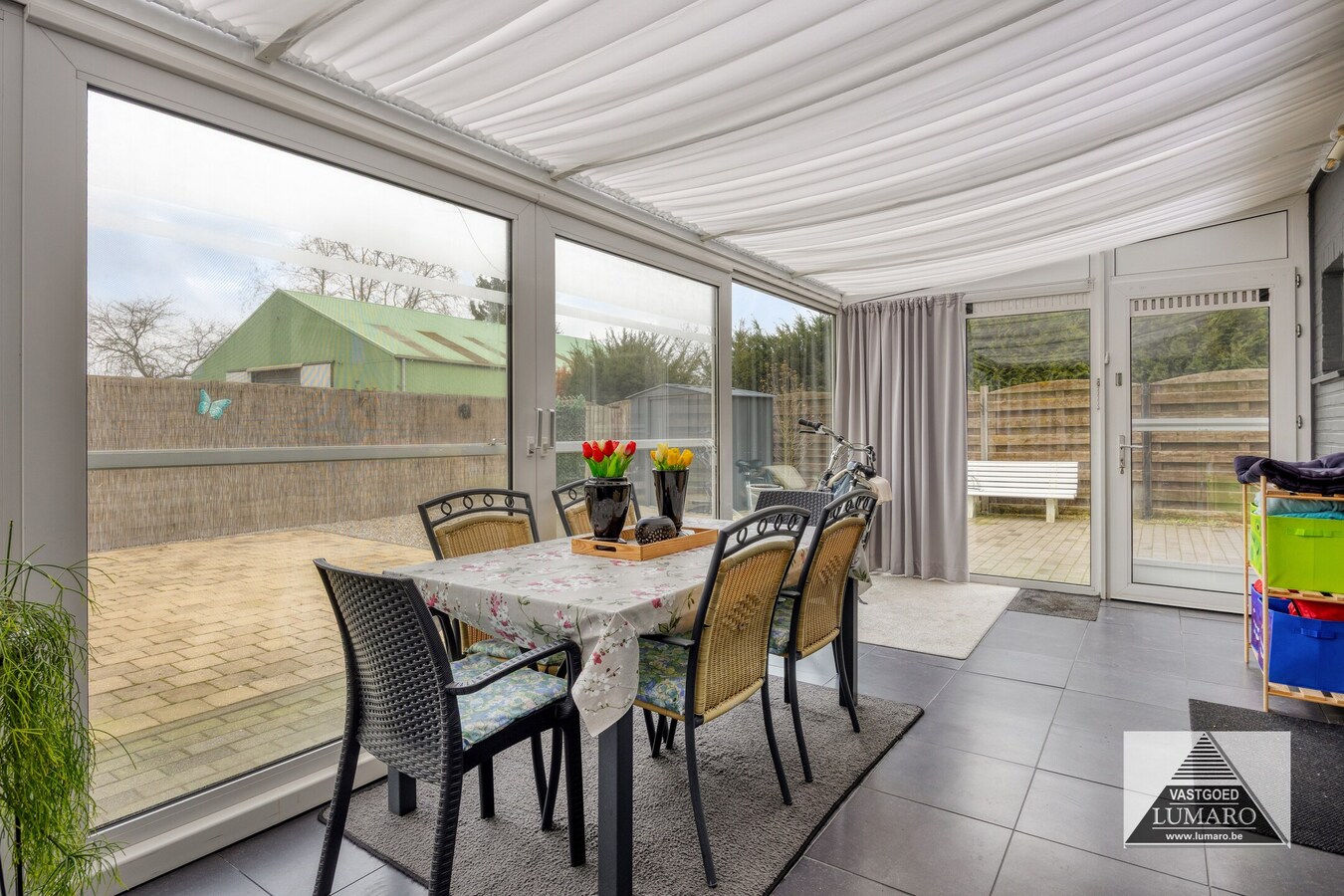 Landelijk gelegen goed onderhouden vrijstaande woning 