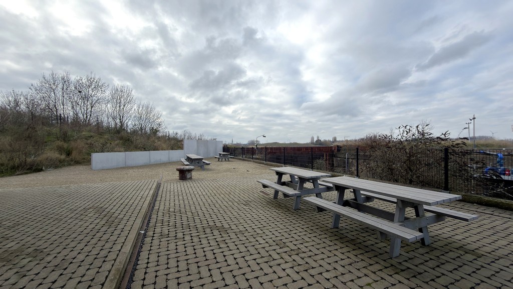 Duurzame kantoren te huur in industriezone te Hoboken