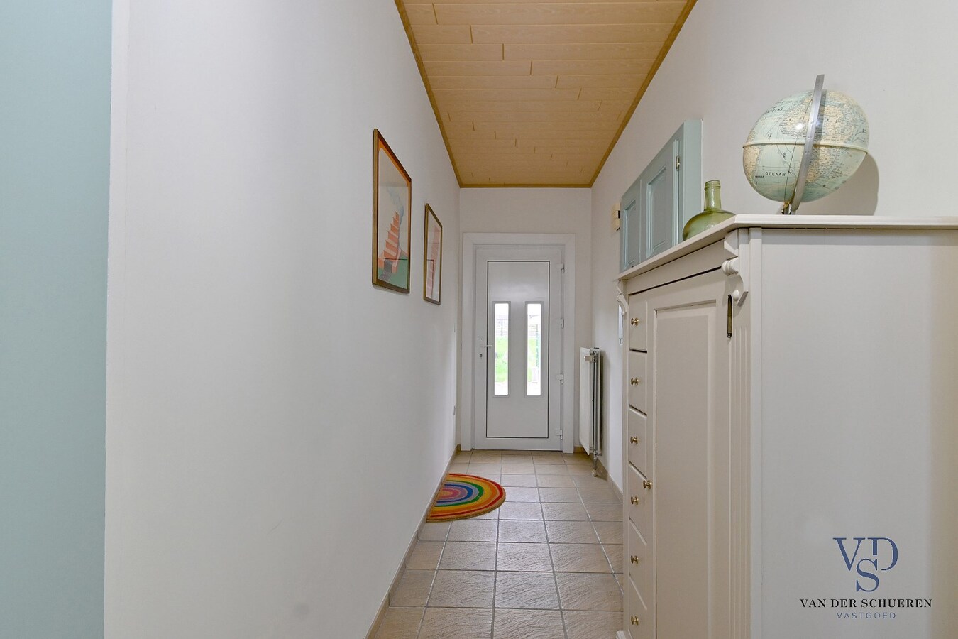 Tijdloze gezinswoning nabij de Schelde. 