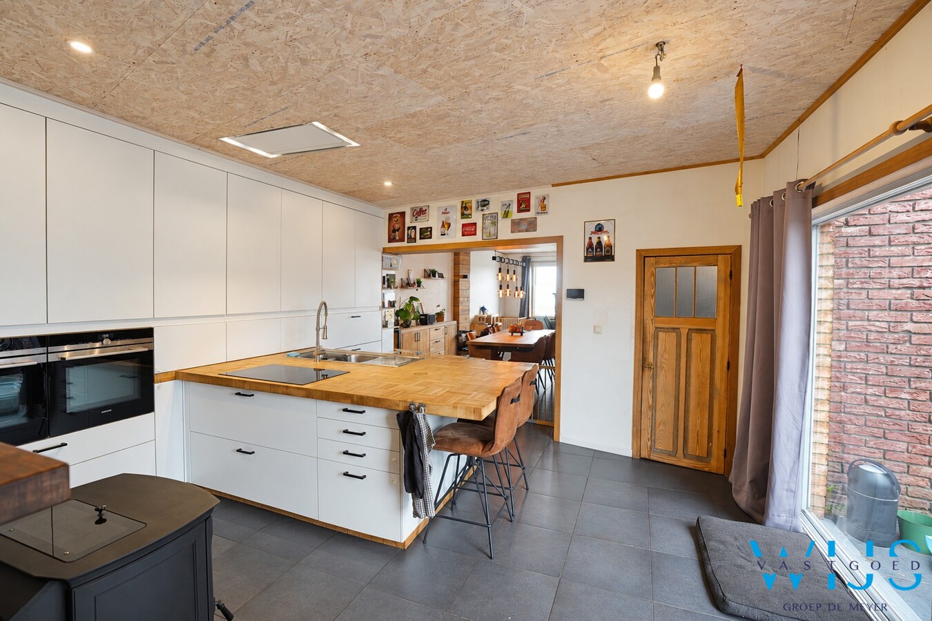 Gerenoveerde woning met ruime tuin in Doornzele/Desteldonk 