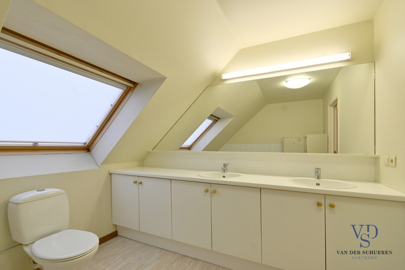 Tijdloze open bebouwing op toplocatie ! 